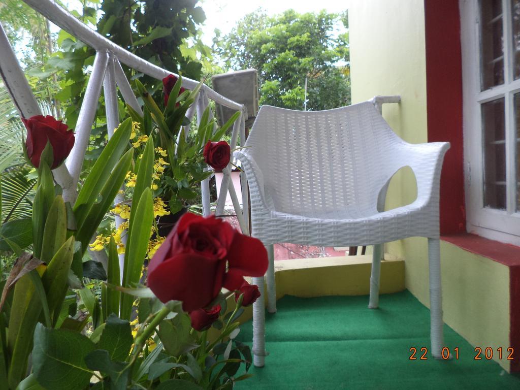 Vivaresidence Homestay Alappuzha Buitenkant foto