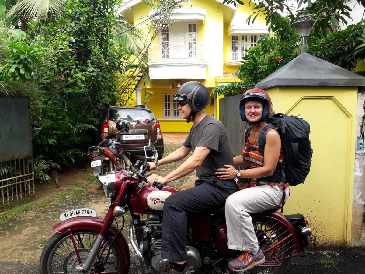 Vivaresidence Homestay Alappuzha Buitenkant foto